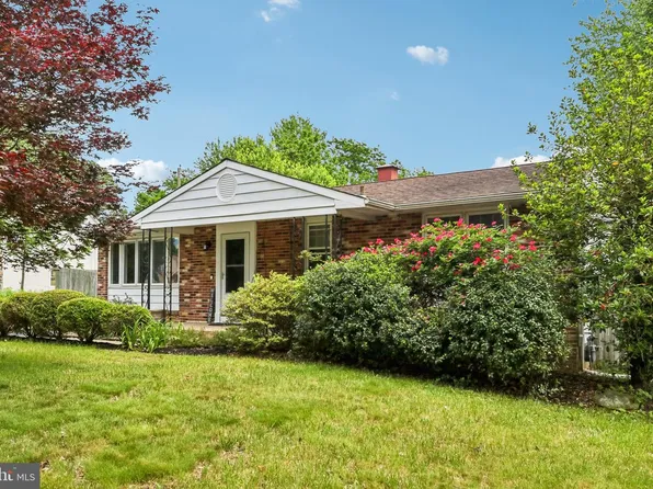 115 Brewster Dr, Newark, DE 19711
