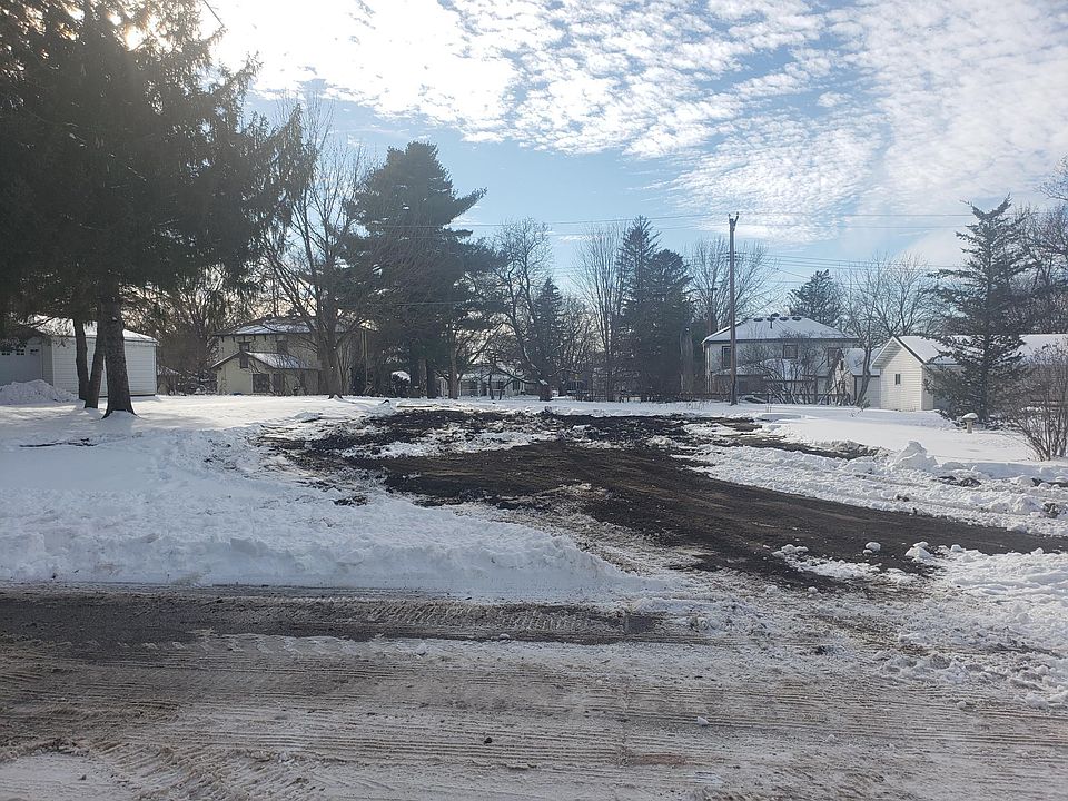 237 Court St N, Prescott, WI 54021 Zillow