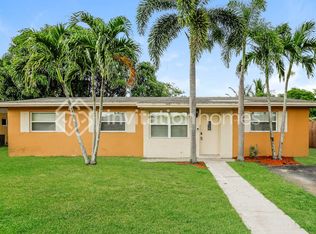 6231 SW 3rd St, Pompano Beach, FL 33068