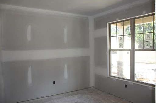 3rd image of 428 Larkspur Dr