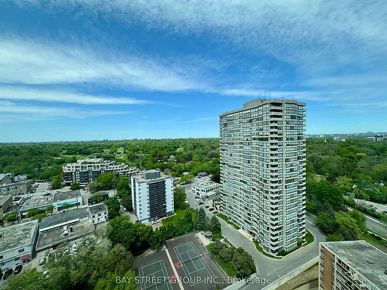 60 Central Park Dr #2013 — Photo 20