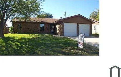 3 bed, 1272 sqft, $1,550 — Photo 1