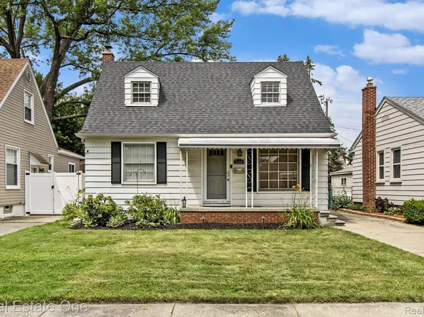 3360 Katherine St, Dearborn, MI 48124