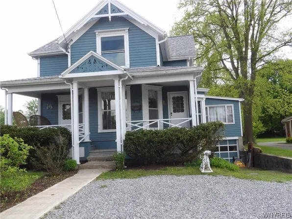 13355 Broadway St, Alden, NY 14004