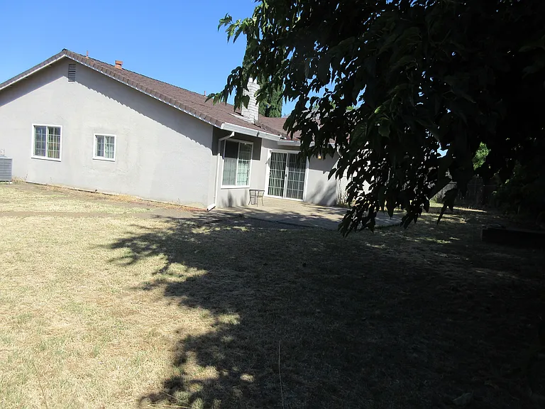 3325 Cahill Ct — Photo 13
