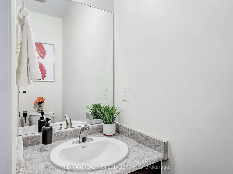 18 Rogers Trl — Photo 9