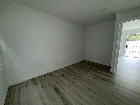 5th image of 5806 Camerford Ave APT 2
