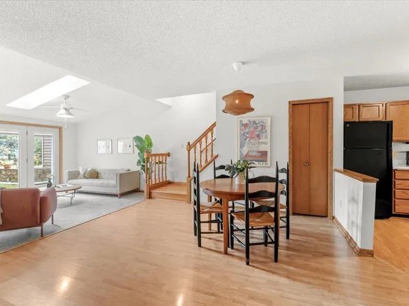 1918 Southpointe Ter #W1918, Saint Paul, MN 55122