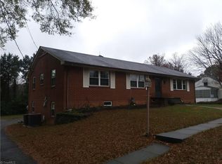 2087 S Hawthorne Rd, Winston Salem, NC 27103