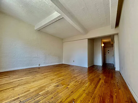 Rented by Douglas Elliman | media 8