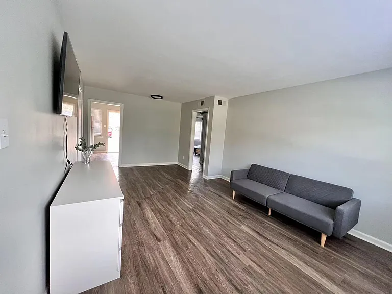 2116 E McLemore Ave #1 — Photo 5