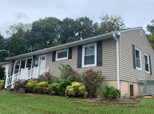 125 E Arrowwood Rd, Oak Ridge, TN 37830