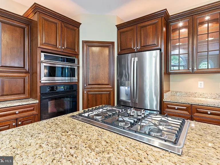 45105 Mill Creek Way — Photo 20