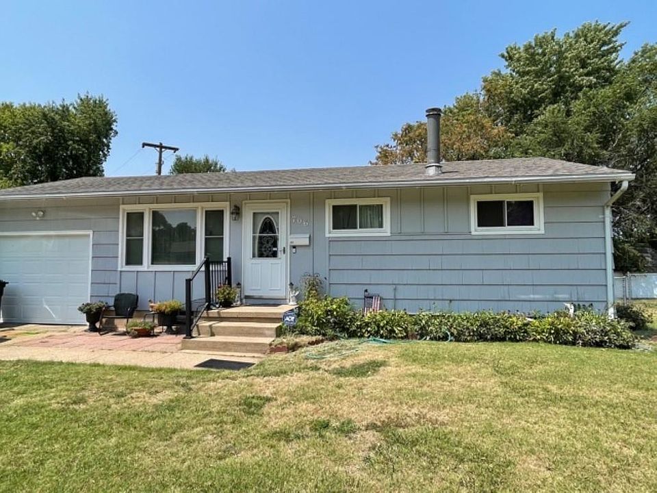 1st image of 706 Lena Ave