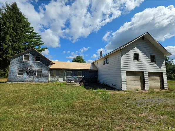 9225 Elpis Rd, Camden, NY 13316
