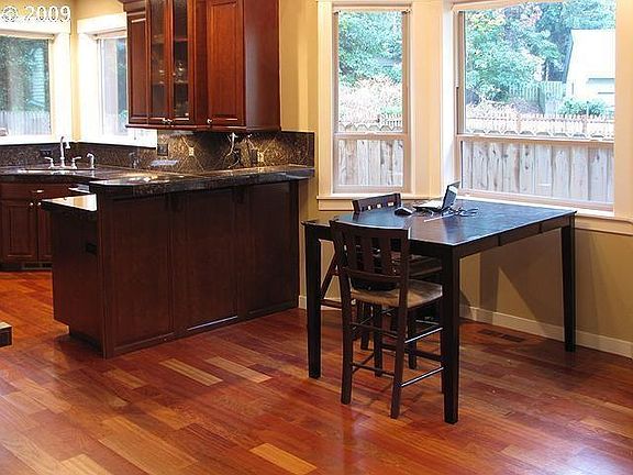 Kitchen nook