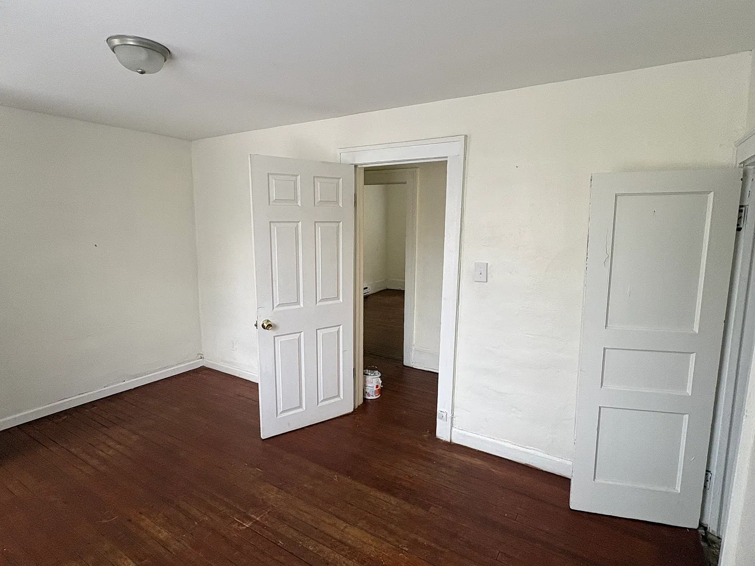 4 bed, 1.5 bath, 1508 sqft, $1,800 — Photo 2