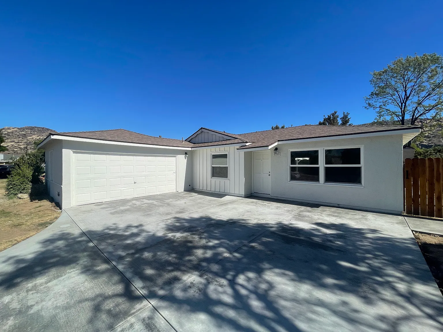3 bed, 1100 sqft, $3,650 — Photo 1