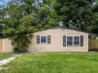 7533 Ridgeway N, Jacksonville, FL --