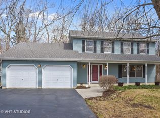 6N115 Riverside Dr, St Charles, IL