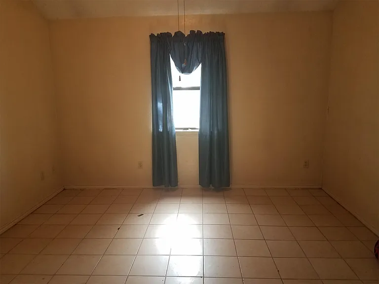 715 Penn Pl — Photo 20