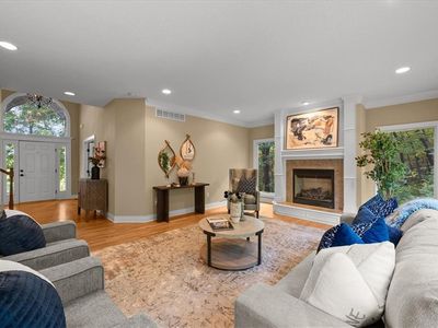 1819 Edgewood Ct, Leavenworth, KS, 66048