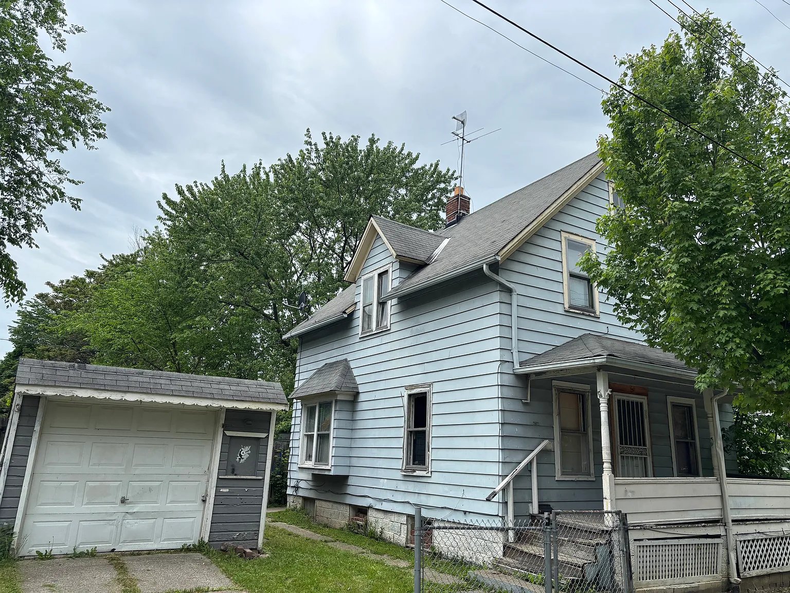2 bed, 1154 sqft, $1,595 — Photo 1