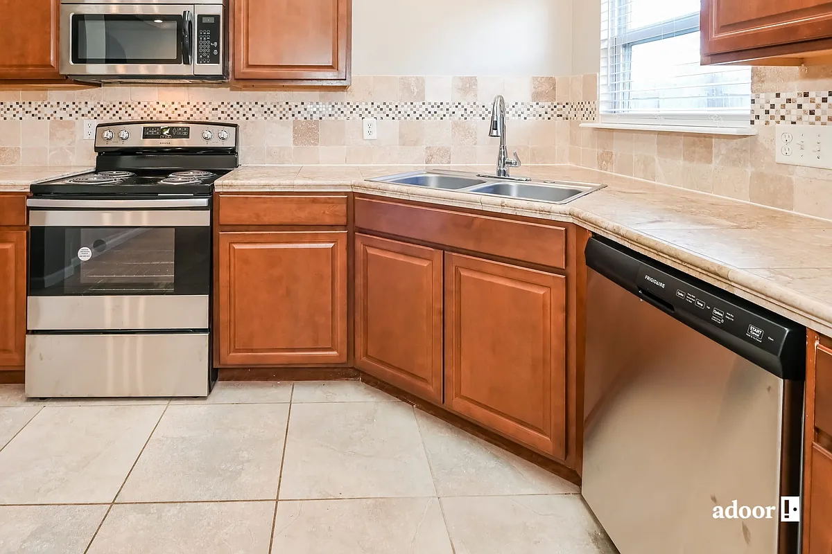 Building Photo - 1790 Sheraton Lakes Cir