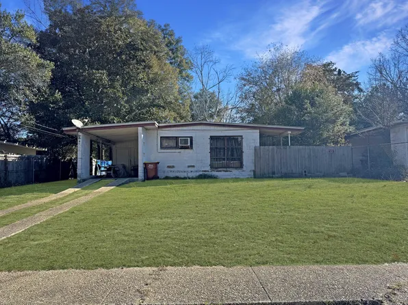 252 Seminole Trl, Crestview, FL 32536
