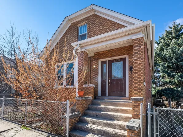 3238 S Green St, Chicago, IL 60608