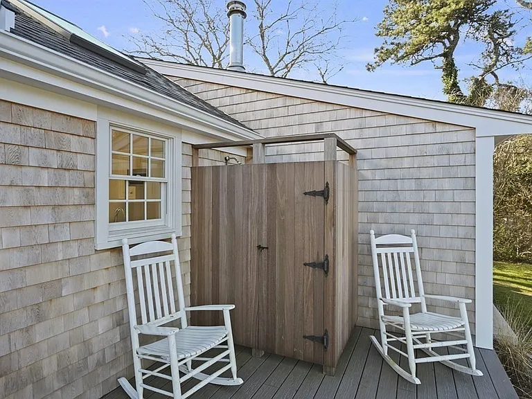29 Mercier Way — Photo 25
