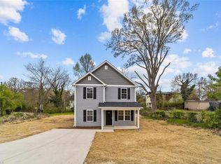 3902 Fairall Dr, Greensboro, NC 27401