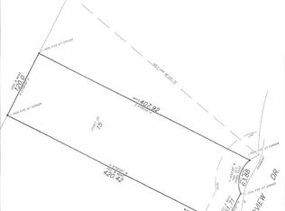 24334 N Grandview Dr, Lake Barrington, IL 60010