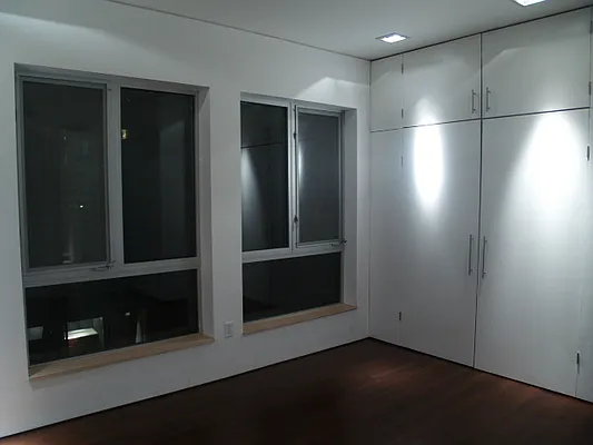 Sold by Aufbau | media 11