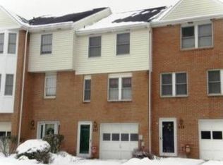 237 Meadowview Dr, Canonsburg, PA 15317