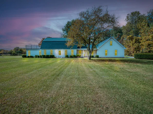 4620 Peterson Rd, Beaverton, MI 48612