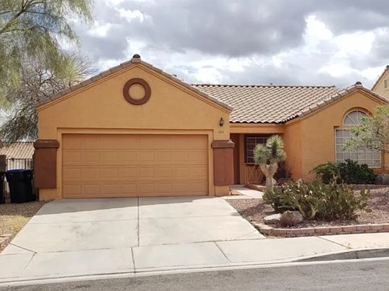 606 Lively Fiesta Way — Photo 1