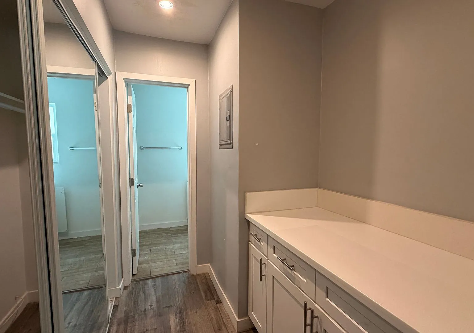 3849 South Gibraltar Ave., LLC — Photo 4