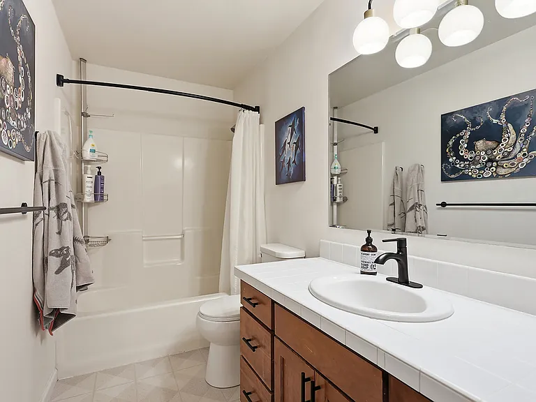172 Palos Verdes — Photo 17