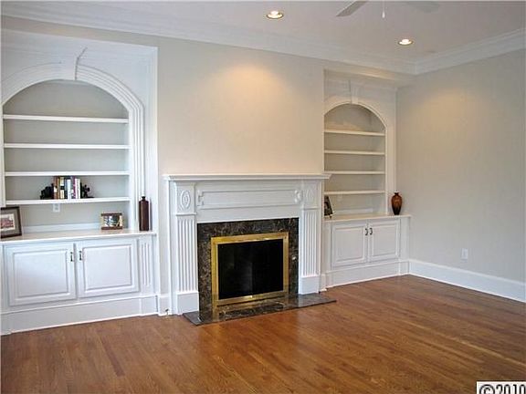 4th image of 5130 Oxford Crescent Ct