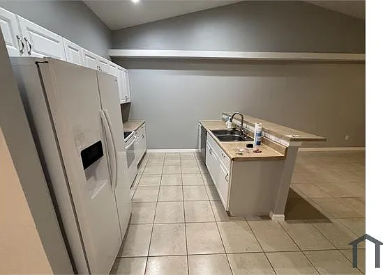 1423 SW 48th Ter #1422 — Photo 7