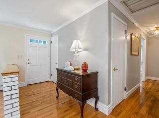 96 Farview Dr, Cheshire, CT 06410