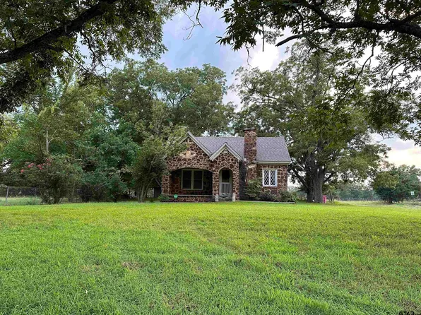 1706 County Road 2420, Pickton, TX 75471