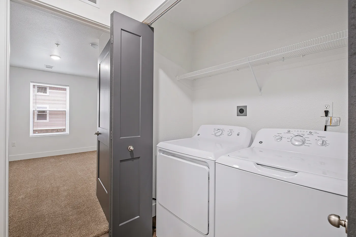 Coopers Landing Apartments — Photo 3