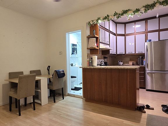 4th image of 59-25 58th Ave #1C