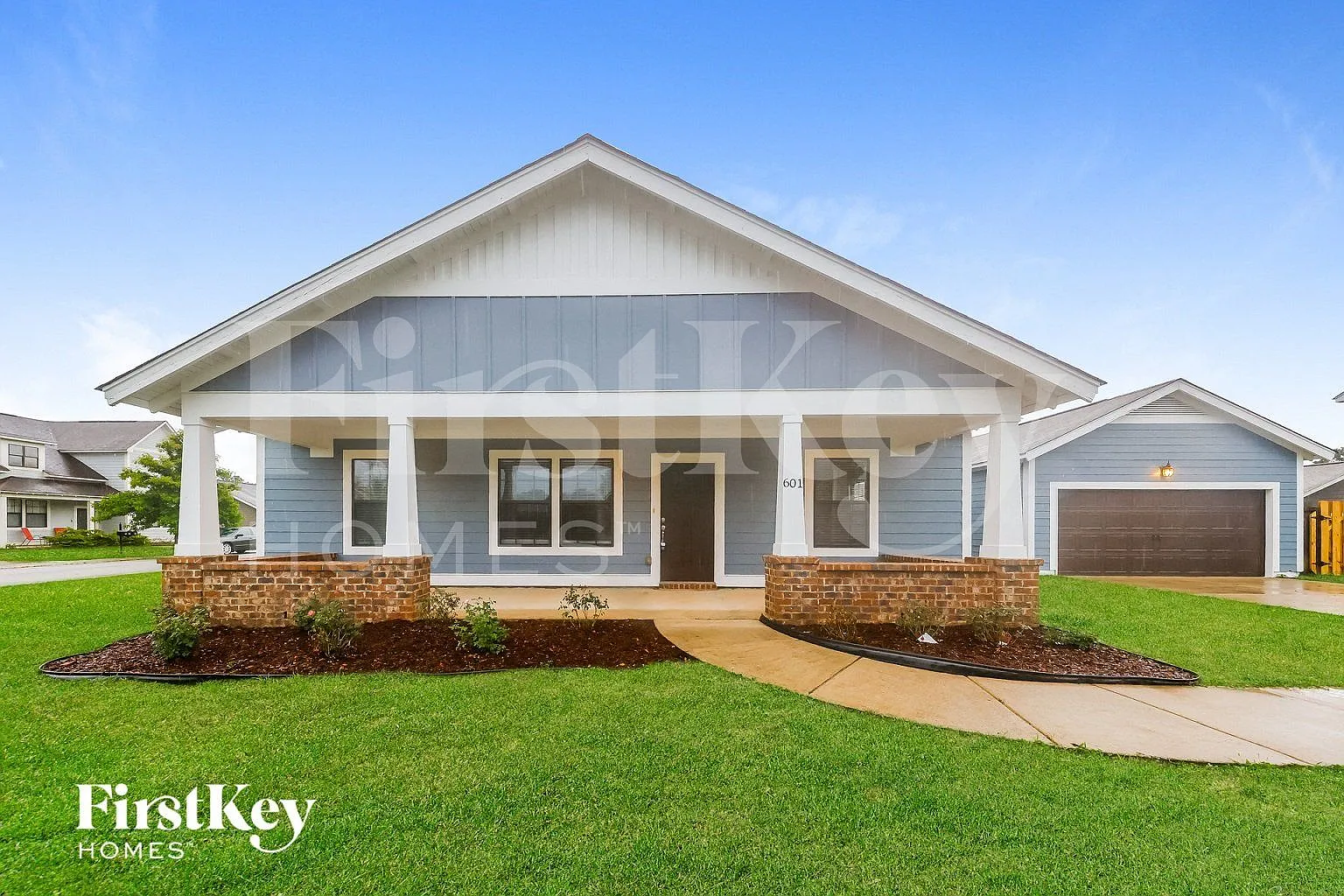 3 bed, 2.0 bath, 1292 sqft, $1,765 — Photo 1