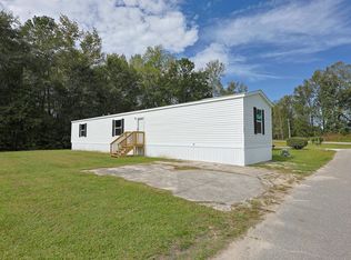 122 Lida Lane, Loris, SC 29569