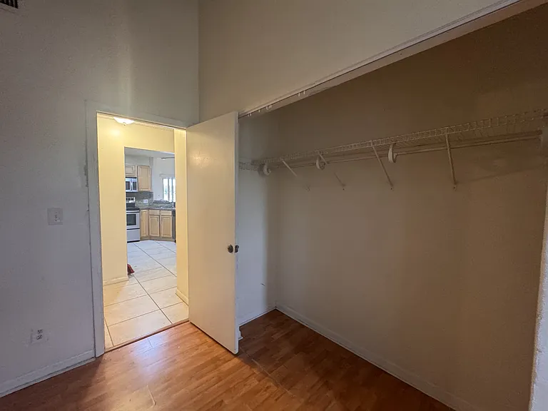 3409 NW 44th St — Photo 7