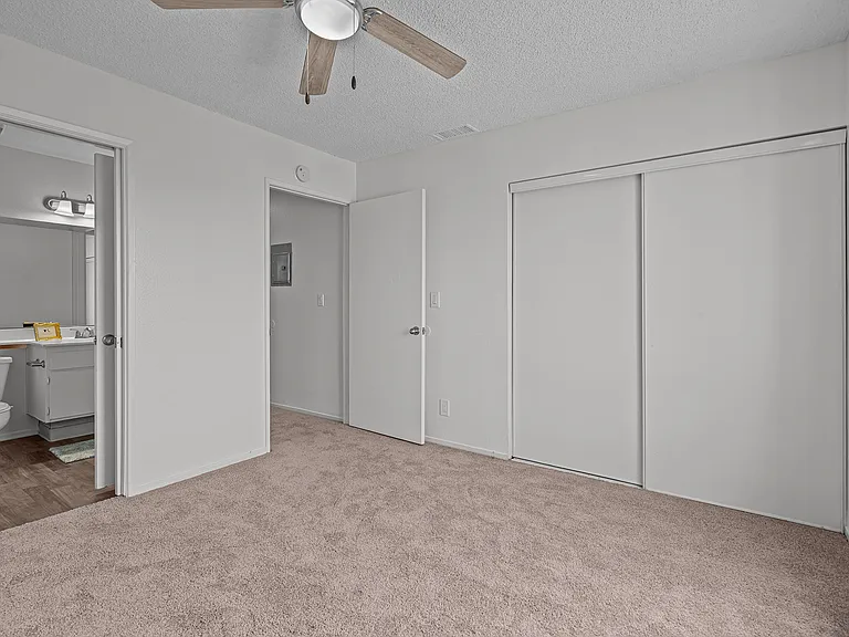 Highland Meadows — Photo 48