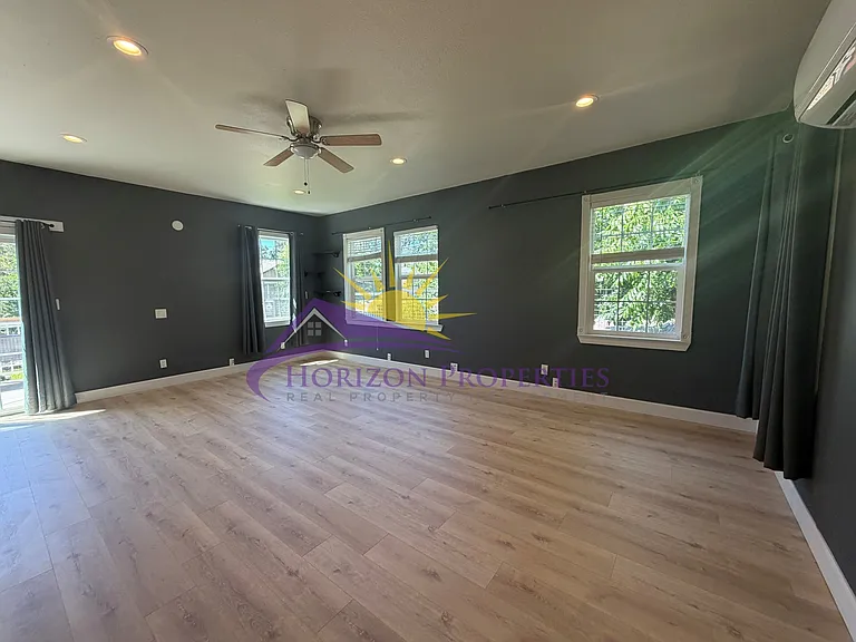 4109 Hill St — Photo 13